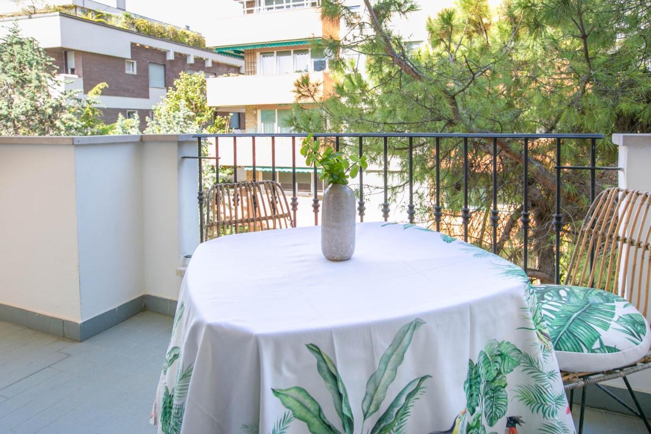 Residence Villa Dei Pini Rimini Eksteriør billede