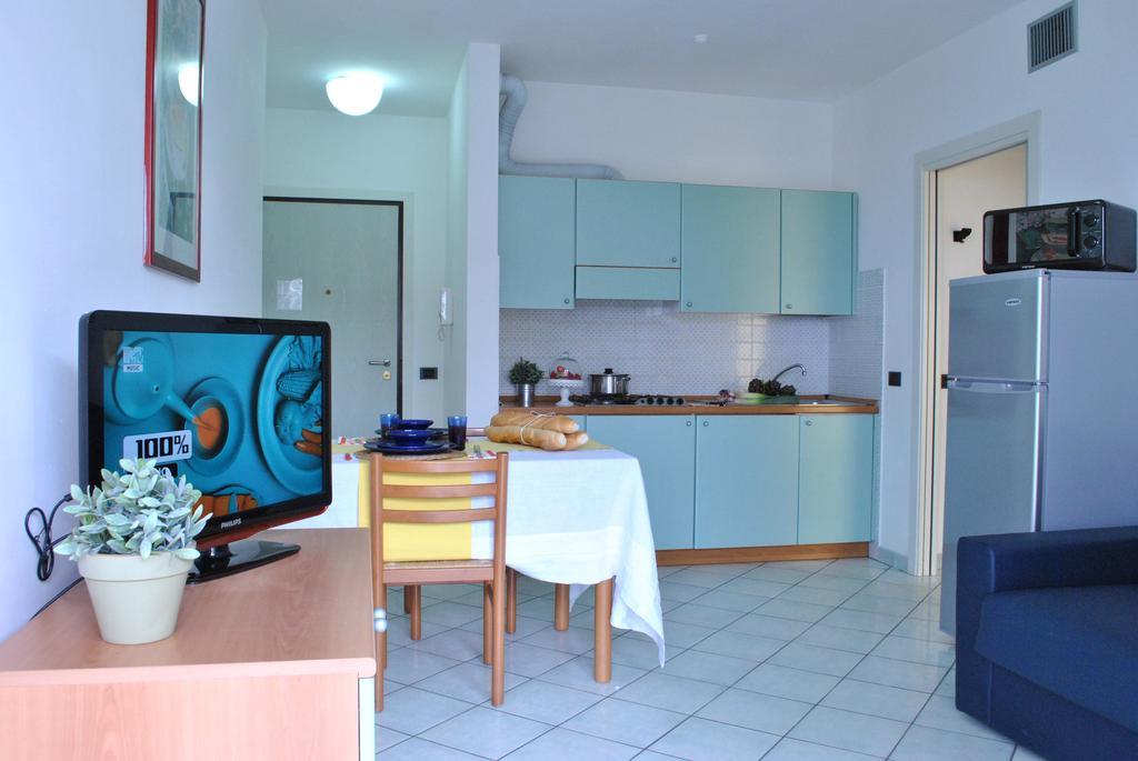 Residence Villa Dei Pini Rimini Værelse billede